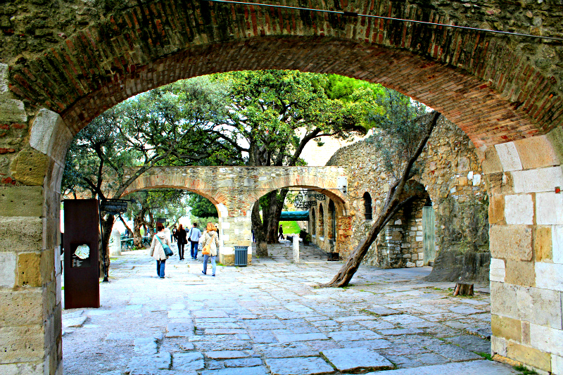 Sao Jorge Castle Walkway