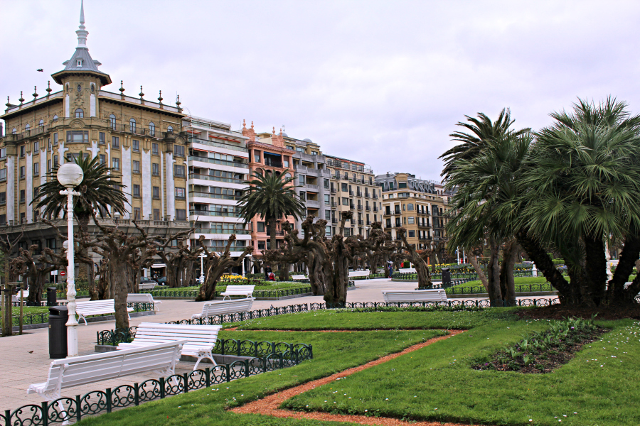 Elope to San Sebastian