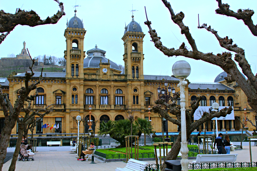 Elope to San Sebastian