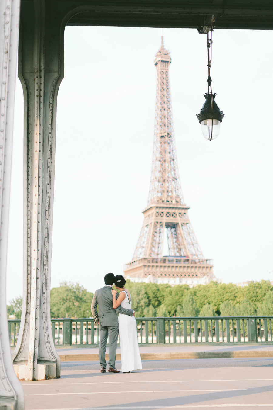 Paris Elope Eiffel Tower