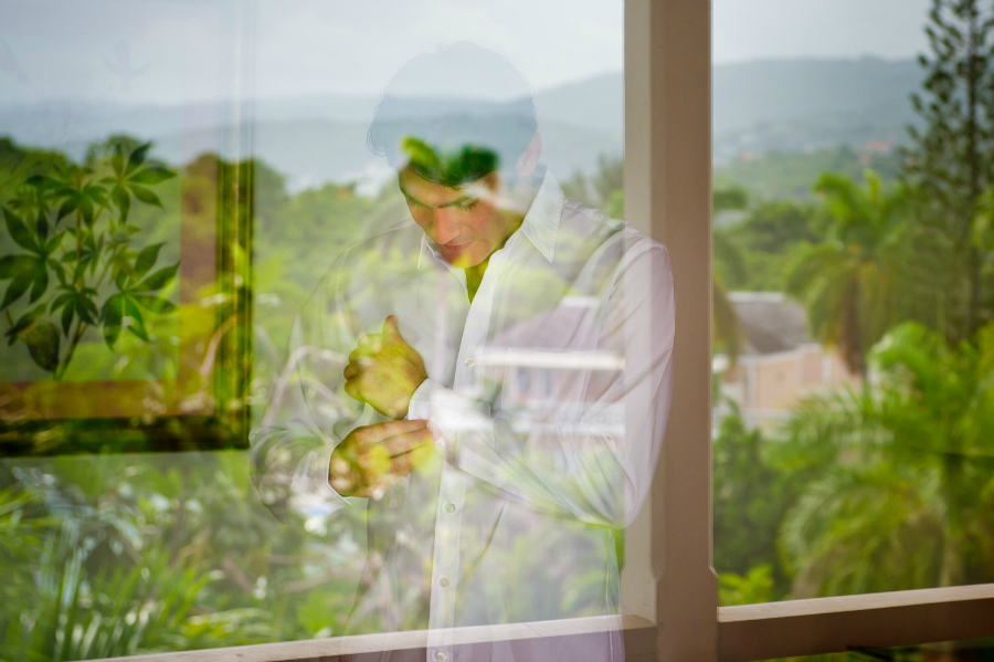 Jon Getting Ready for elopement in Ocho Rios